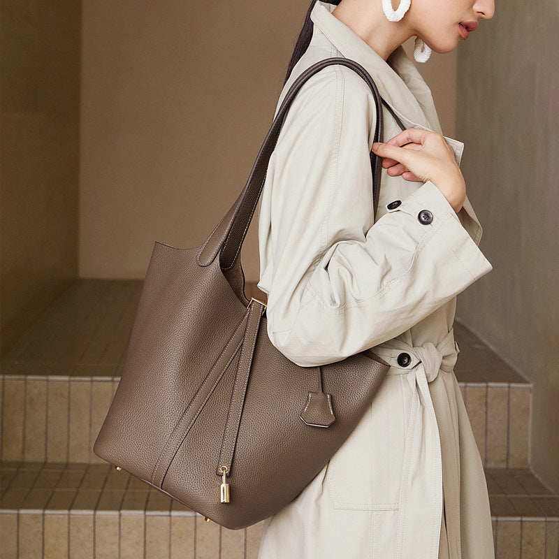 Large Capacity Shoulder Top Handle Bucket Bag