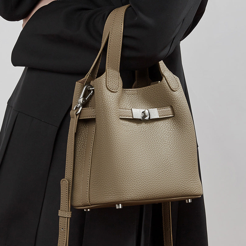 Large Capacity Shoulder Crossbody Handbag Bucket Bag