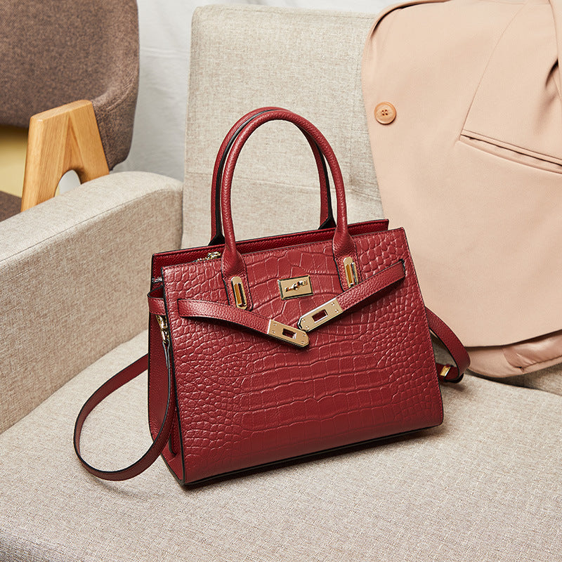 Fashionable Large Capacity Genuine Leather Top Handle Bag