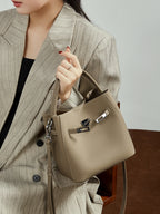 Vintage Leather Crossbody Bucket Bag