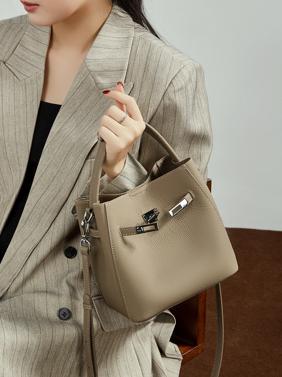 Vintage Leather Crossbody Bucket Bag