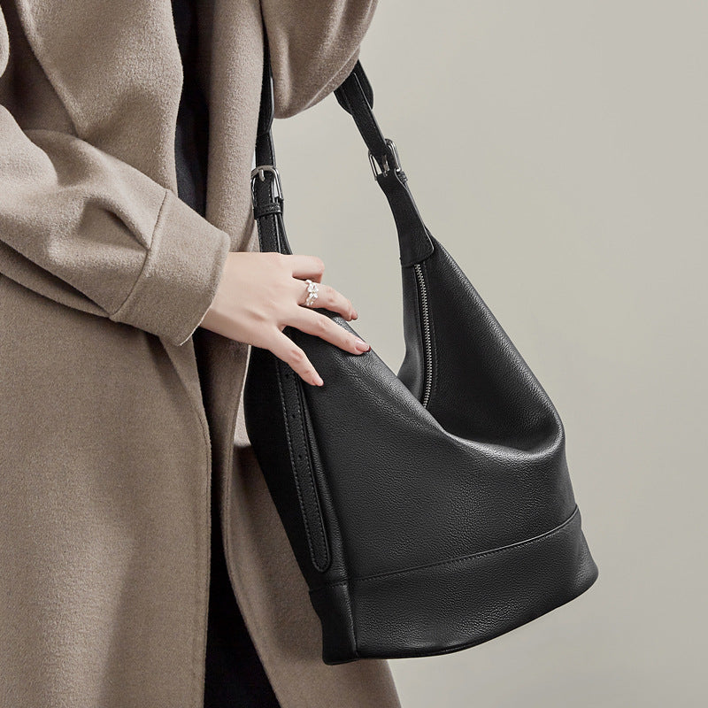 Genuine Leather Large Capacity Crossbody Bucket Bag