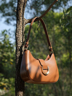 Fashionable Shoulder Crossbody Baguette Bag