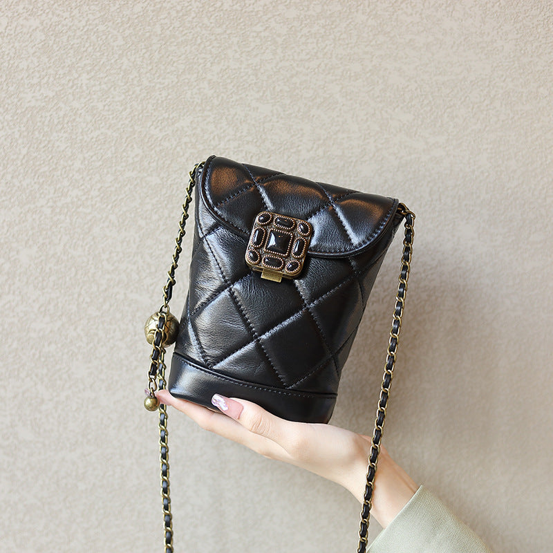 Fashionable Genuine Leather Shoulder Quilted Chain Bag