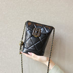 Fashionable Genuine Leather Shoulder Quilted Chain Bag