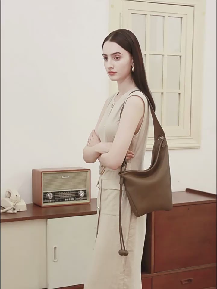 Genuine Leather Shoulder Crossbody Dumpling Bag