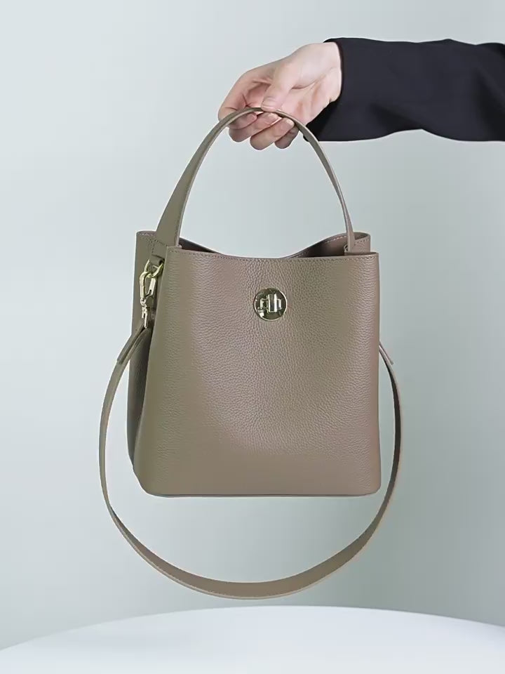Vintage Shoulder/Crossbody Bucket Bag With Top Handles